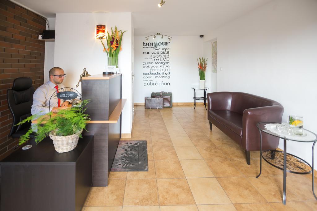 ורשה Villa Jeziorki 71 מראה חיצוני תמונה